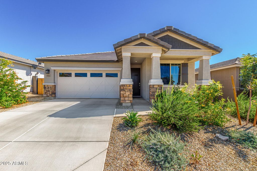 Photo of 17317 W Desert Sage Drive, Goodyear, AZ 85338 (MLS # 6930111)