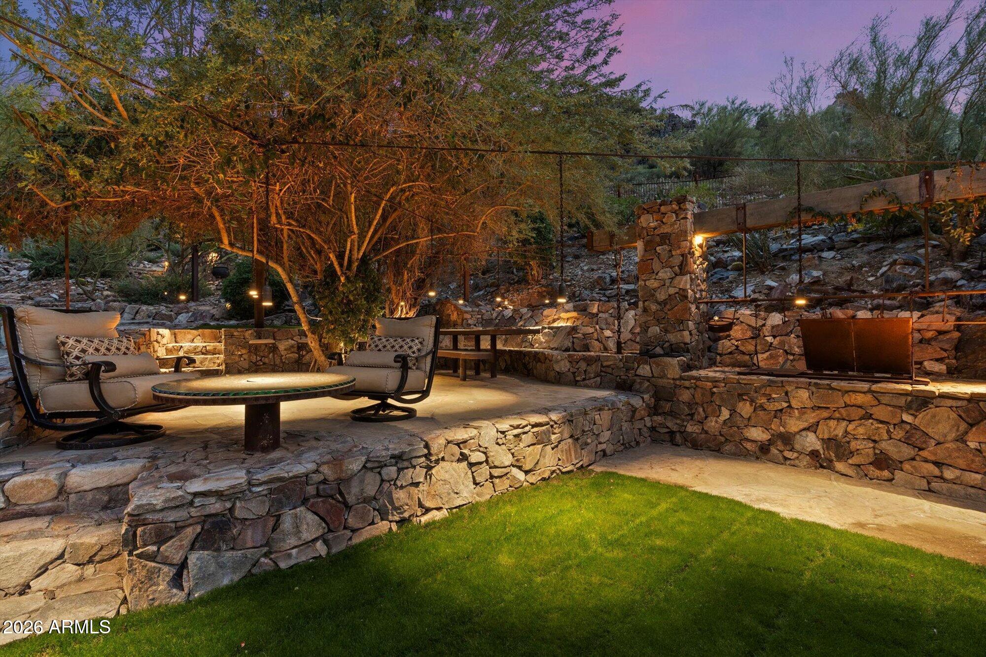 LOST CANYON - Residential