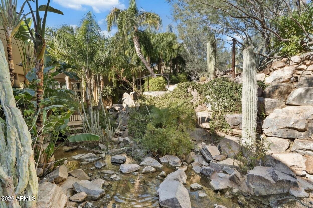 LOST CANYON - Residential