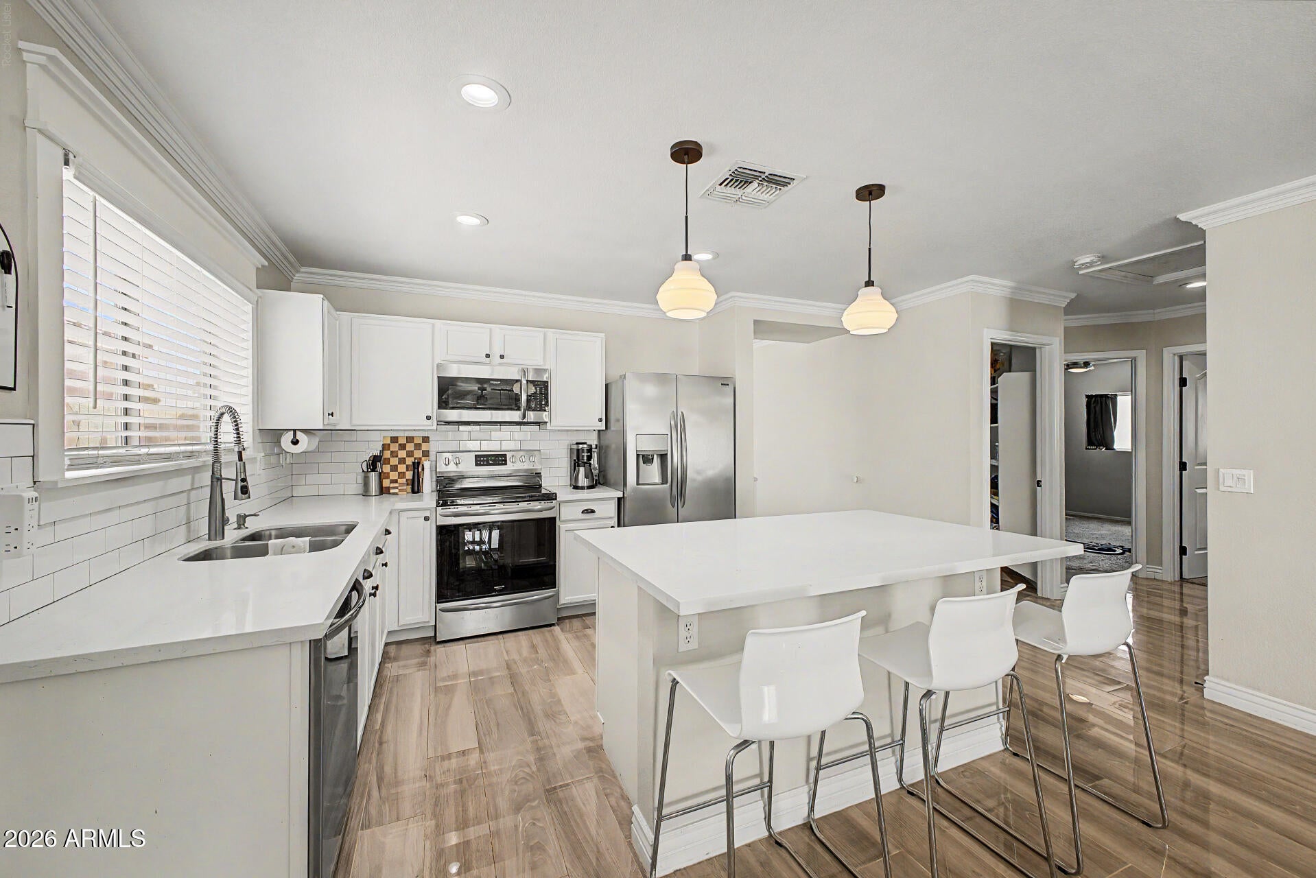 2658 W SILVER CREEK Lane