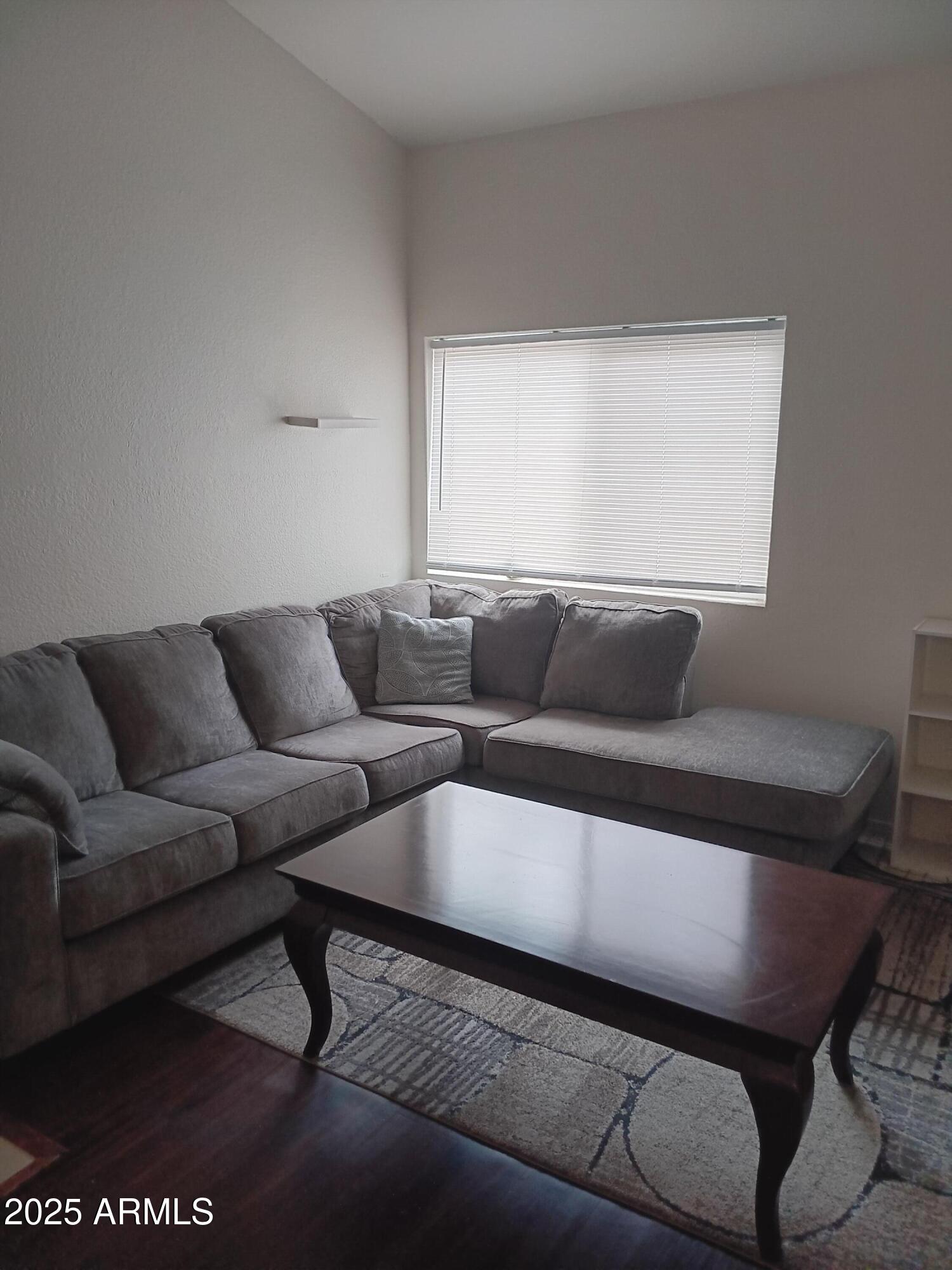 1620 E Cambridge Avenue 14