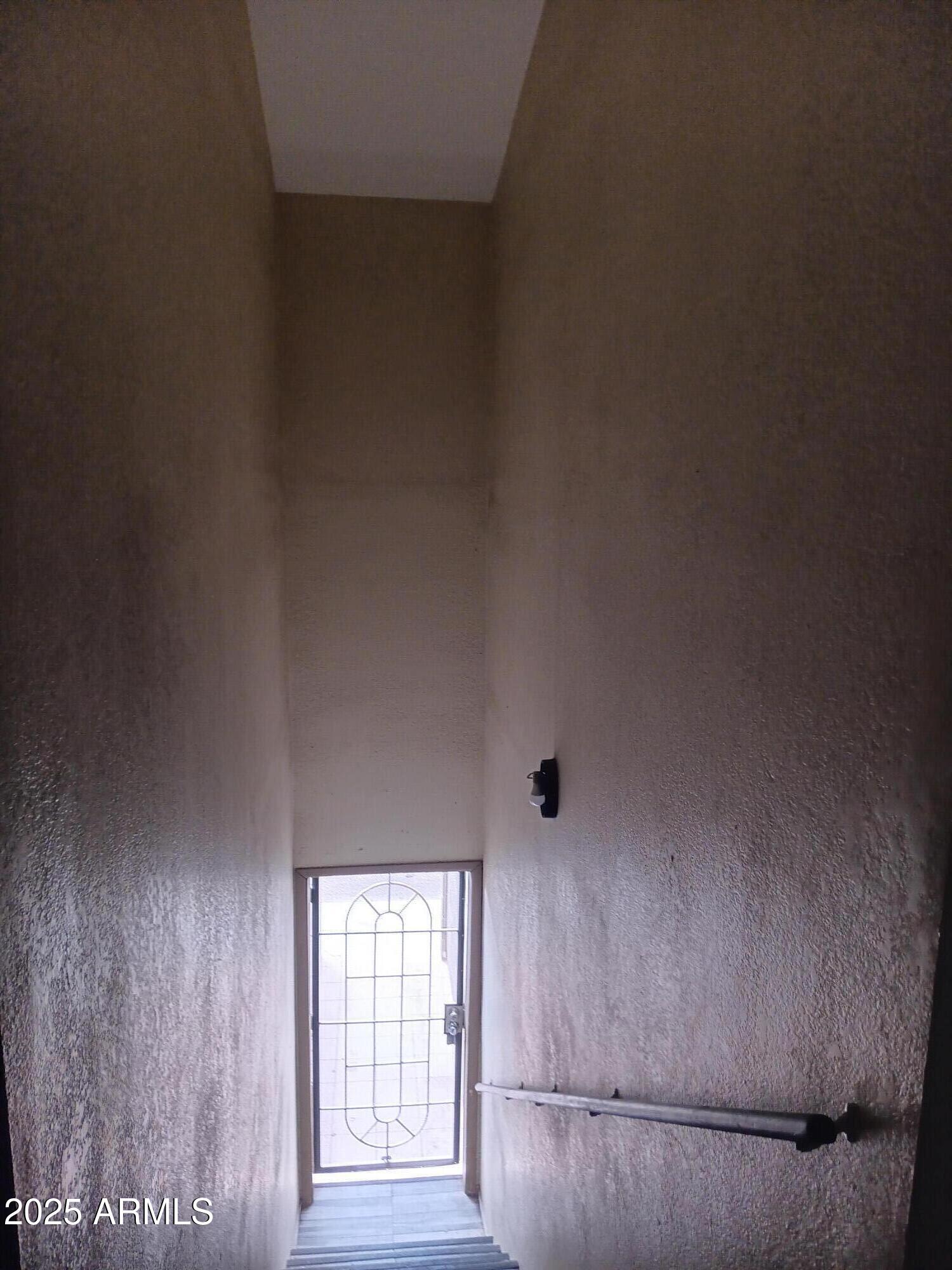 1620 E Cambridge Avenue 14