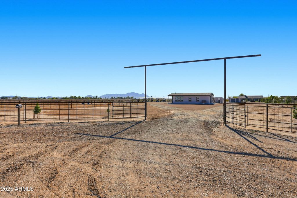 Photo of 3639 E Remuda Lane, Coolidge, AZ 85128 (MLS # 6960539)