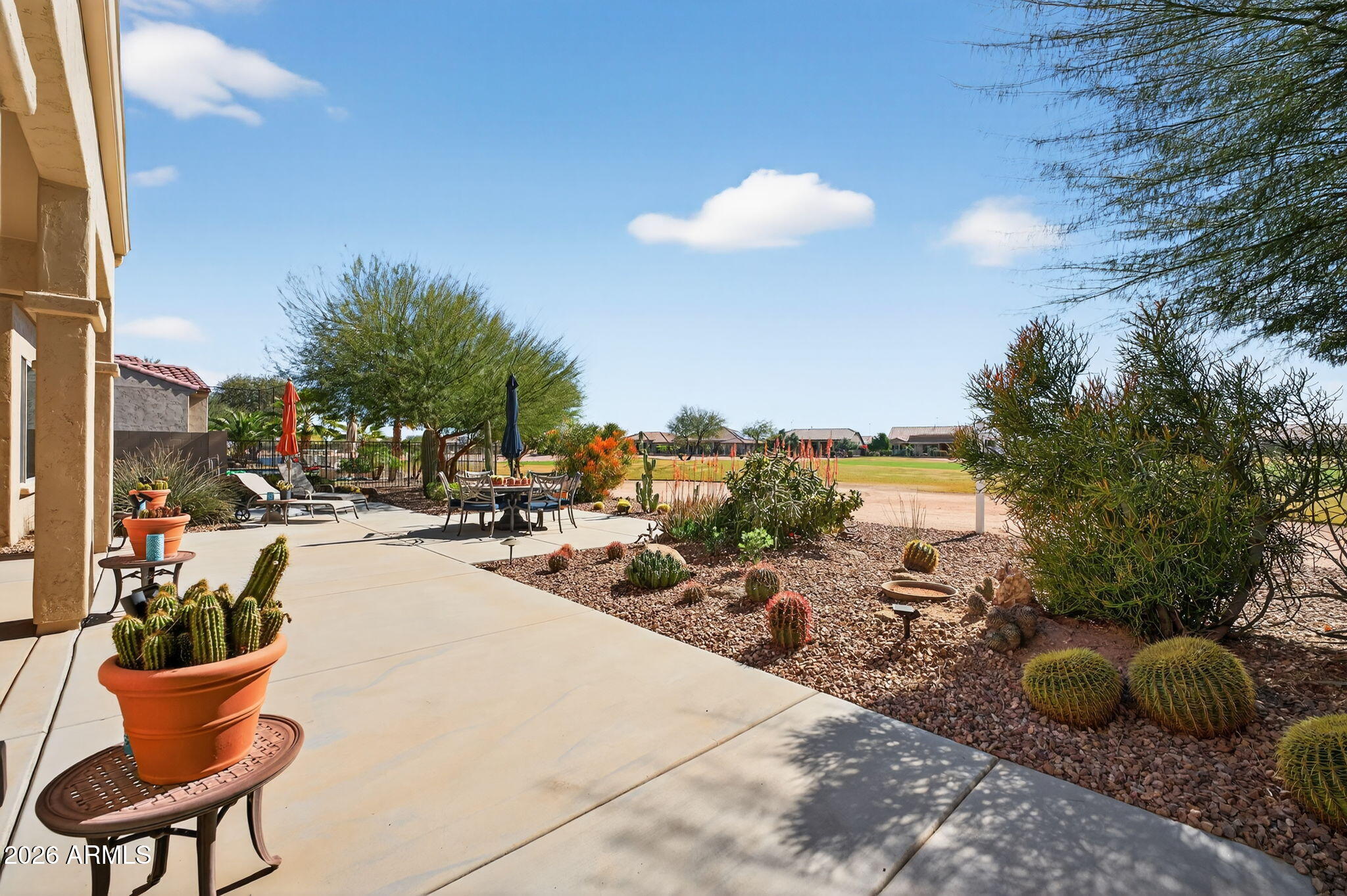 PEBBLECREEK - Residential