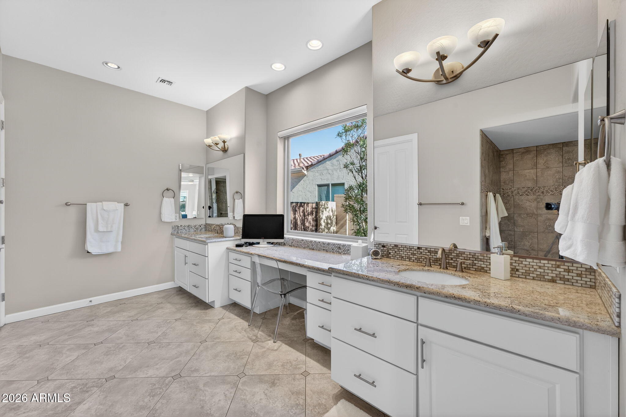 PEBBLECREEK - Residential