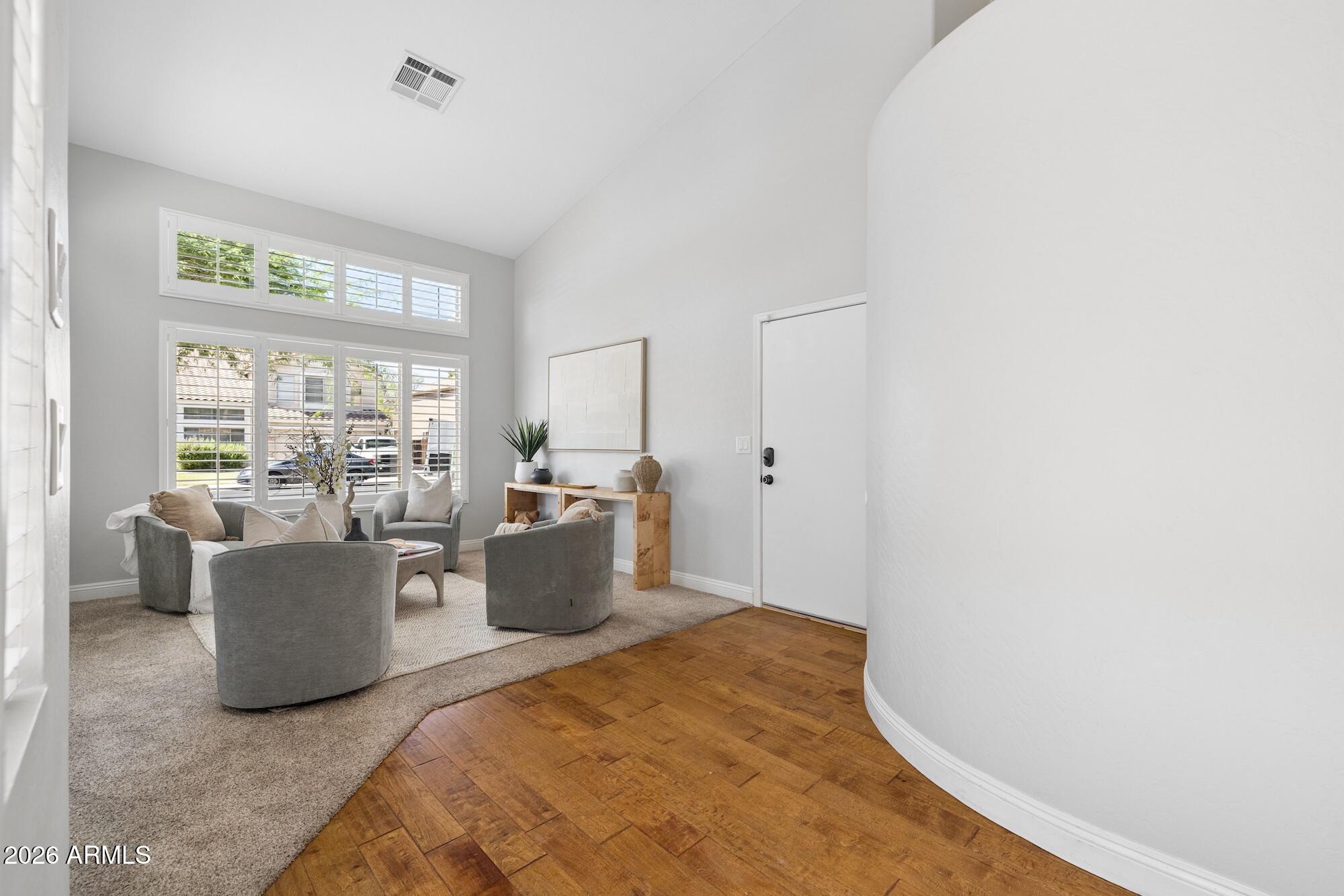 1394 E BETSY Lane