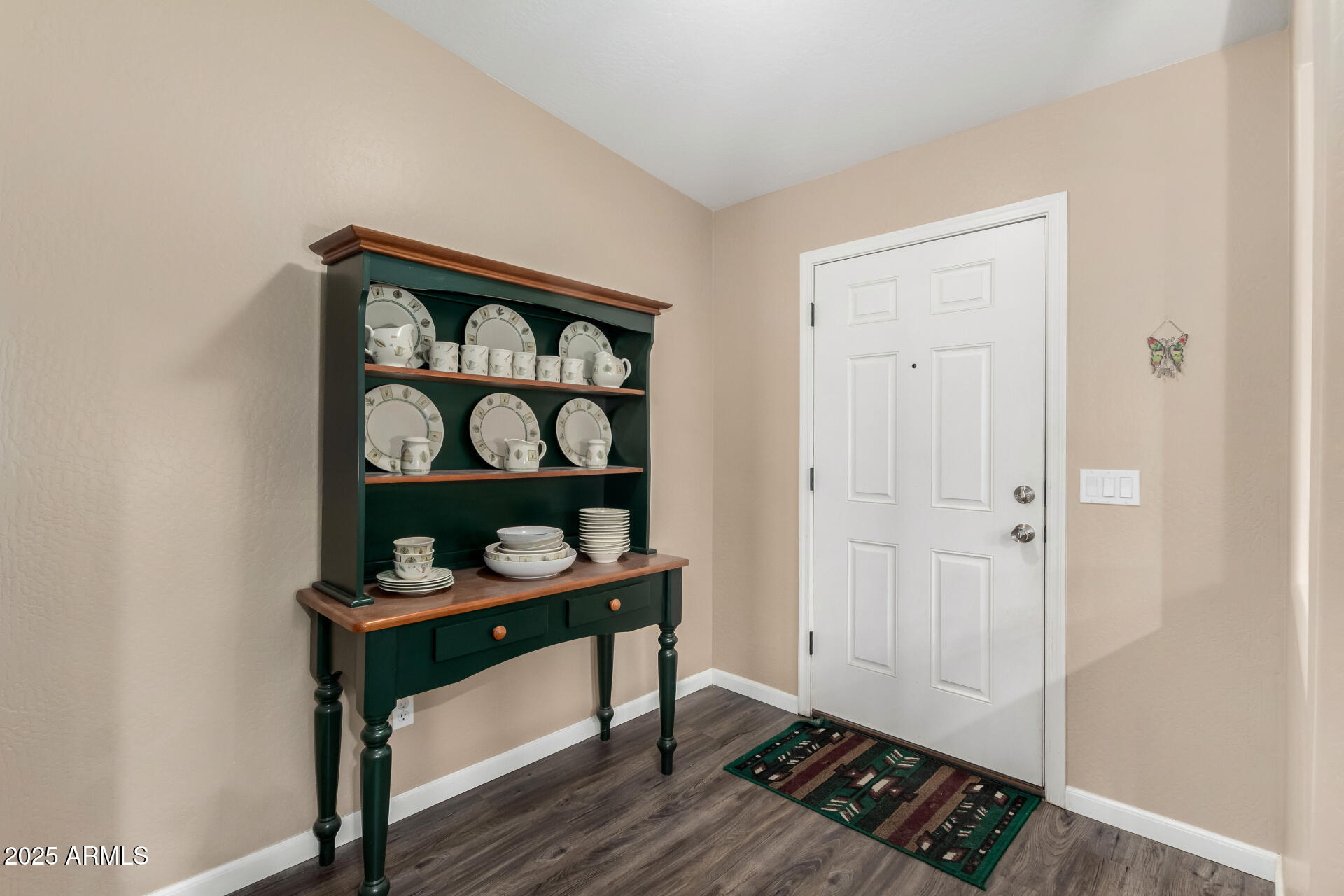 2771 S CONESTOGA Road