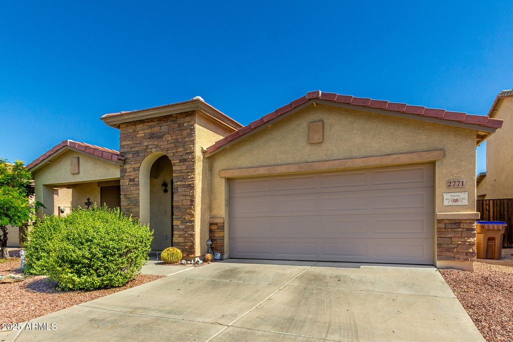 Photo of 2771 S Conestoga Road, Apache Junction, AZ 85119 (MLS # 6934954)