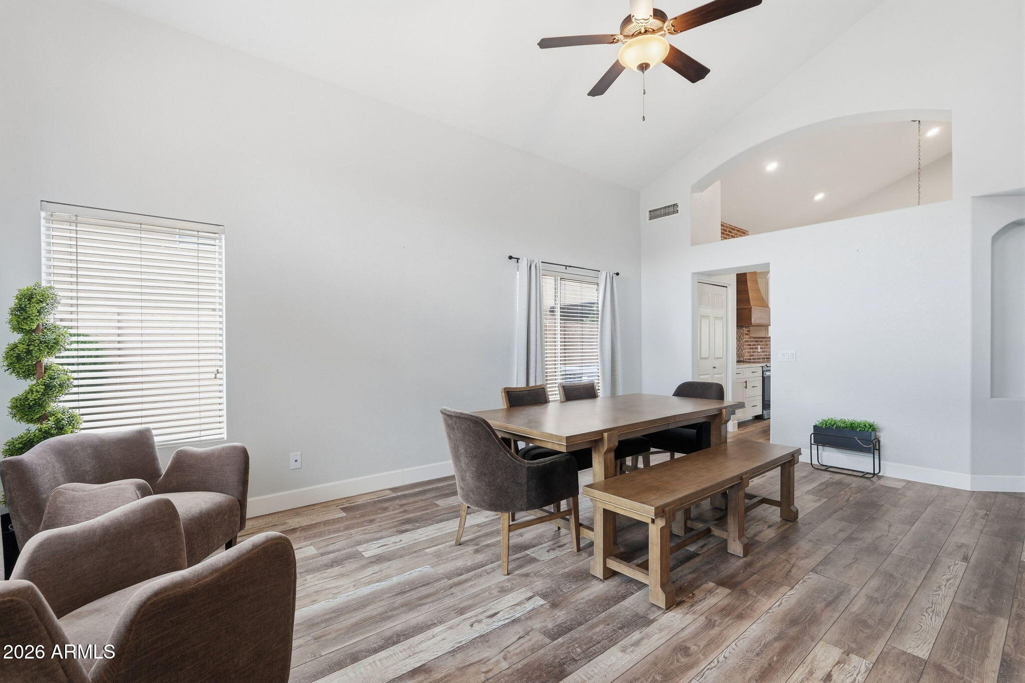 3312 E SAN REMO Avenue