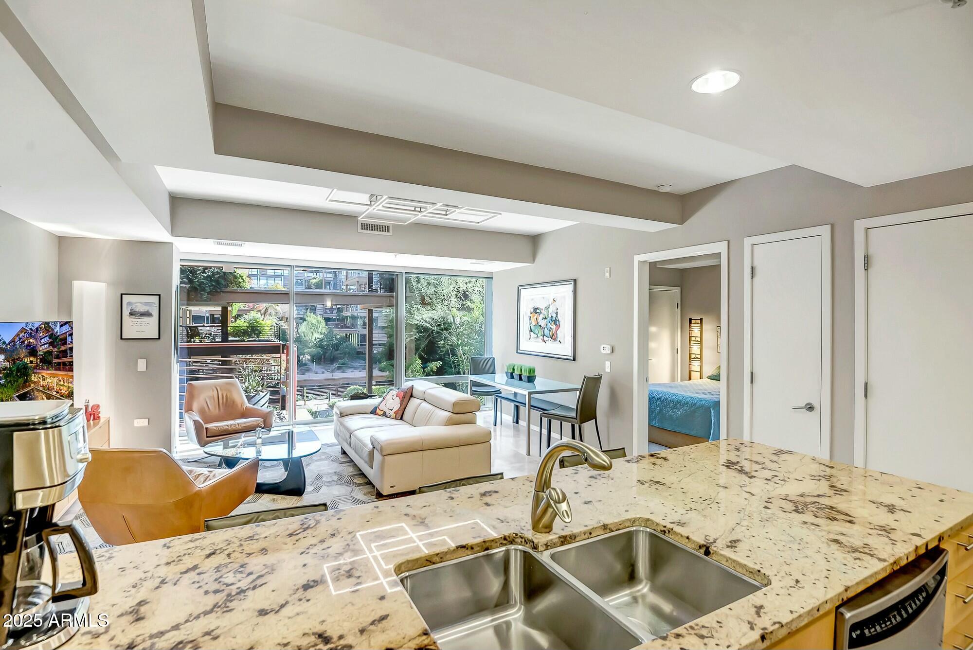 7131 E RANCHO VISTA Drive 3002