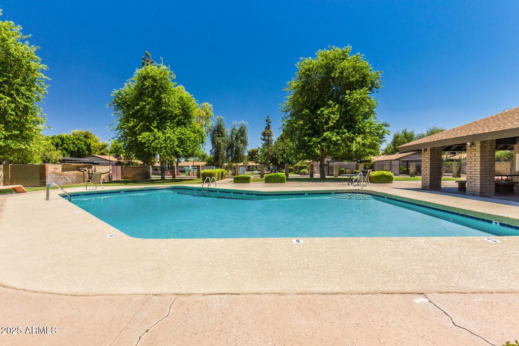 Photo of 6406 S Lakeshore Drive #D, Tempe, AZ 85283 (MLS # 6937439)