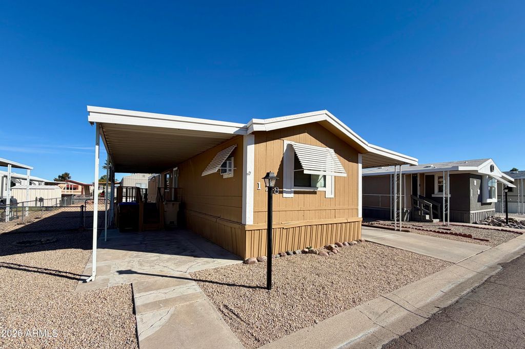 Photo of 7810 W Peoria Avenue #128, Peoria, AZ 85345 (MLS # 6990327)