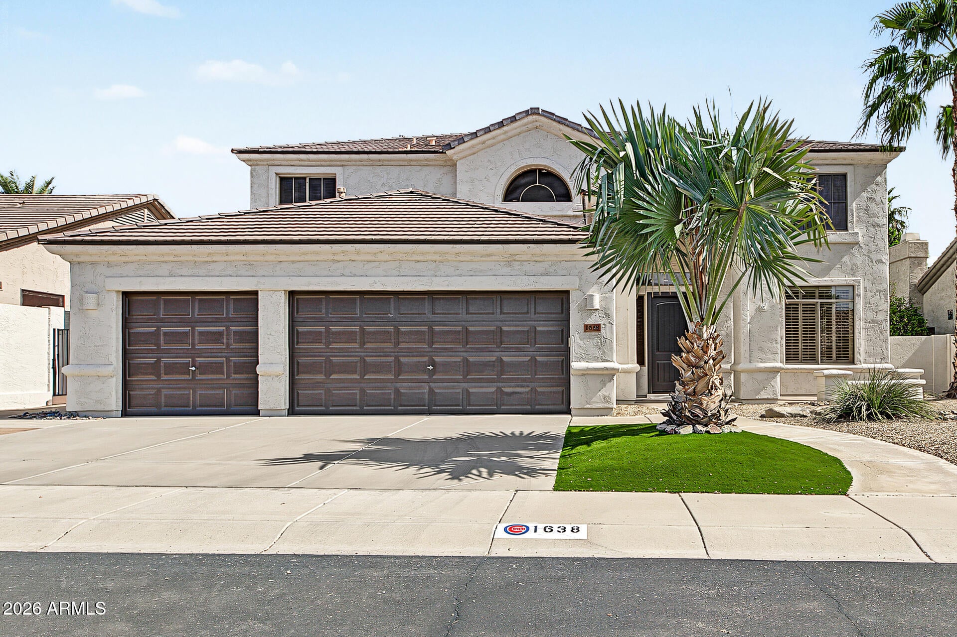1638 W FRYE Road