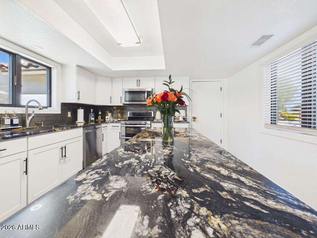 3414 Oak Hill Street