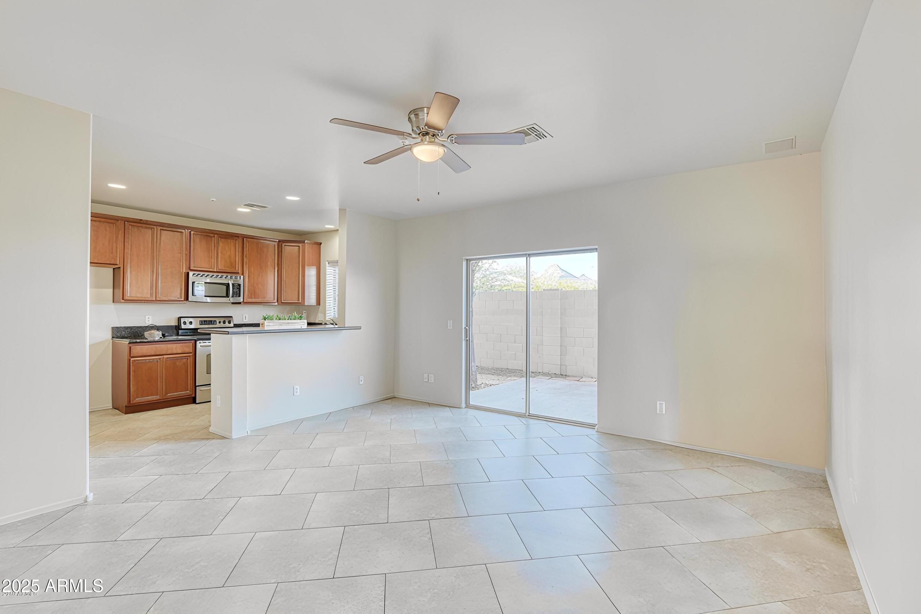 15818 N 25TH Street 126