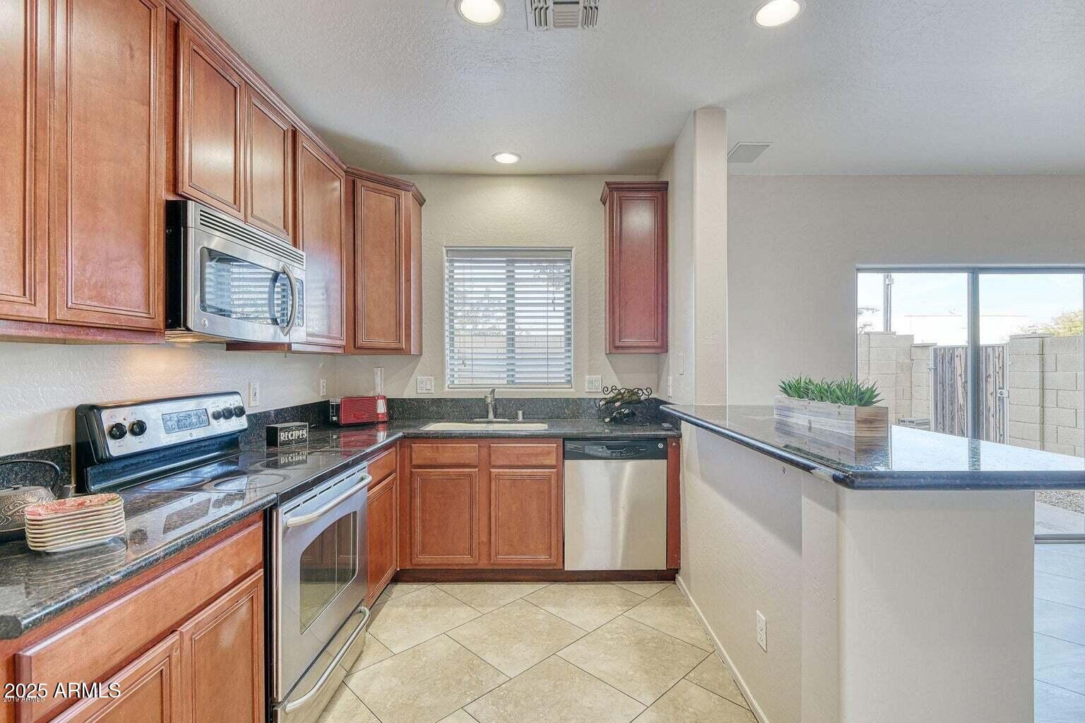 15818 N 25TH Street 126