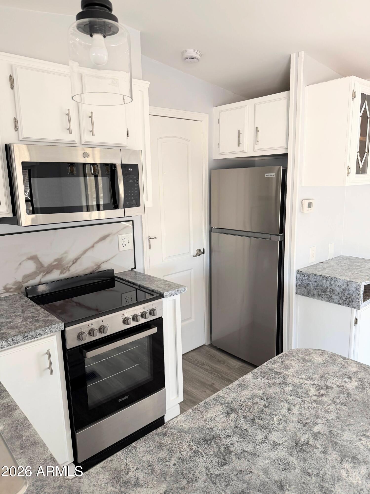 1101 S ELLSWORTH Road 161