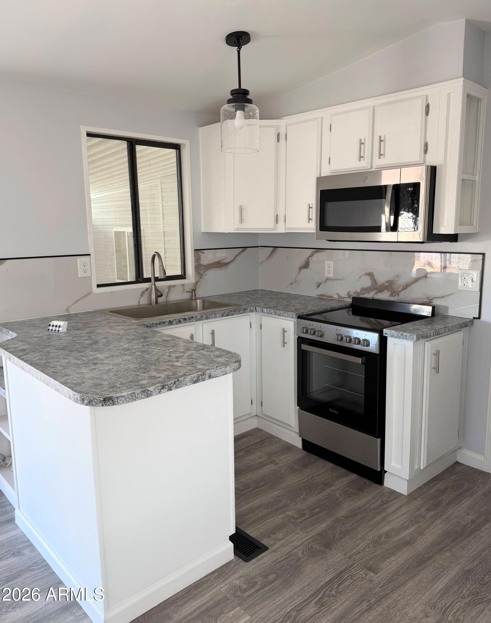 1101 S ELLSWORTH Road 161