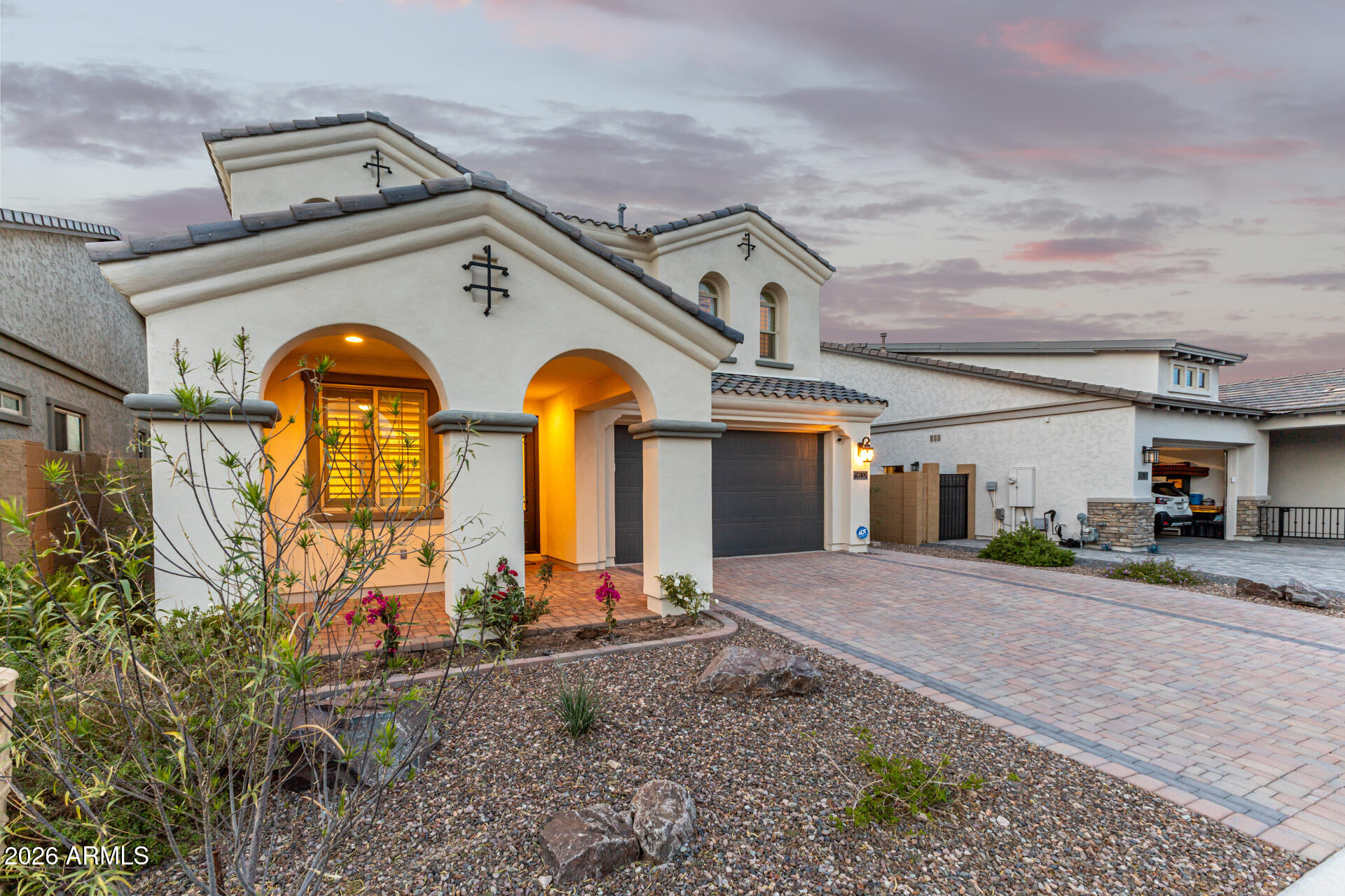 5632 E SANDIA Street