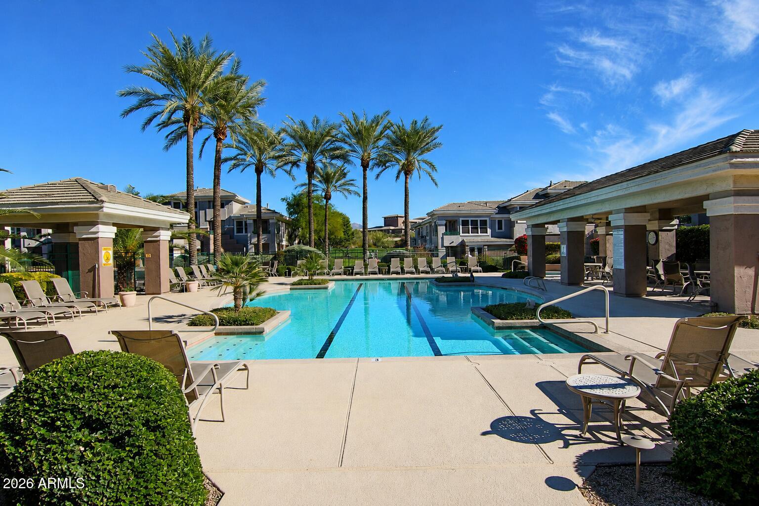 15221 N CLUBGATE Drive 2044