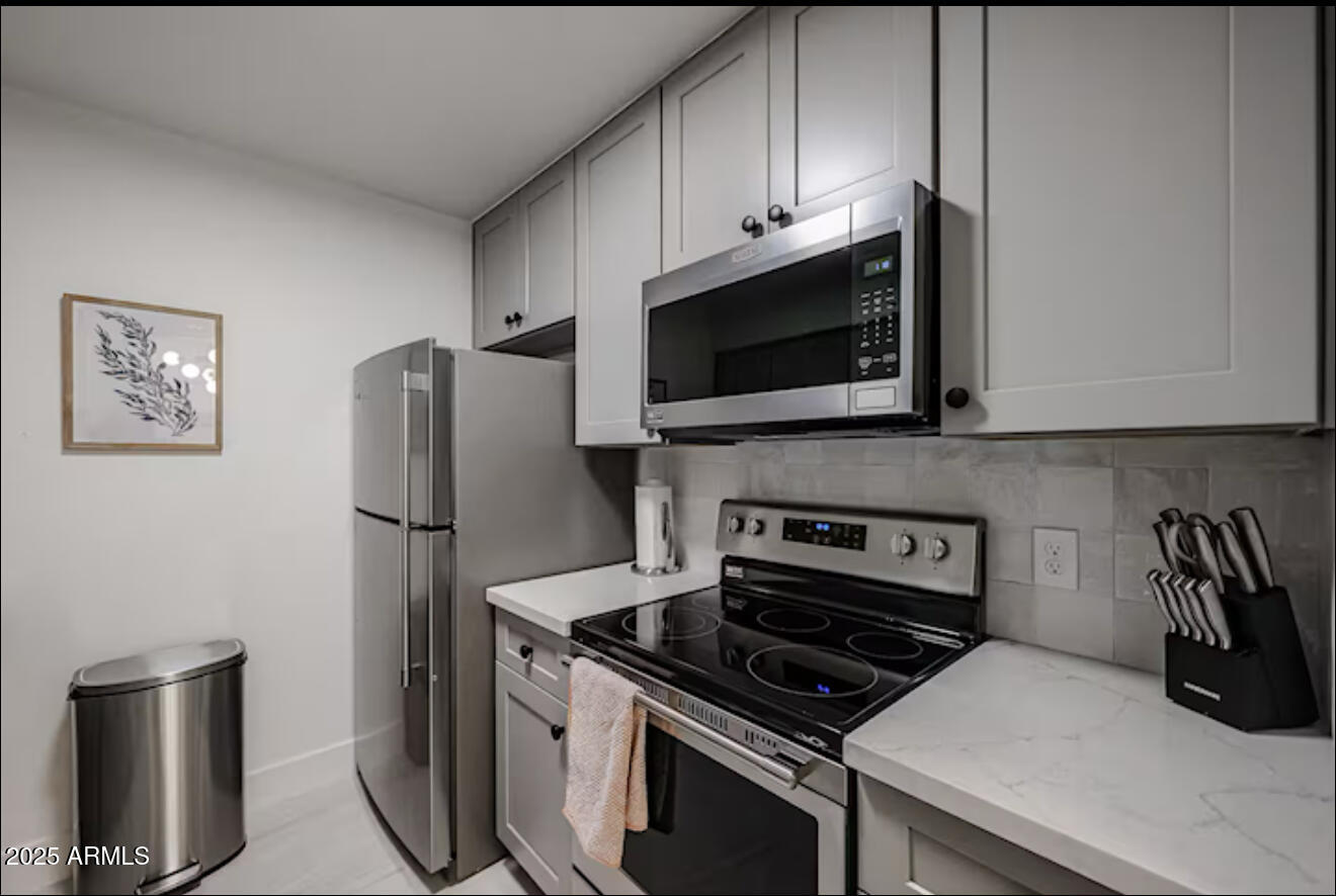 7625 E CAMELBACK Road A124