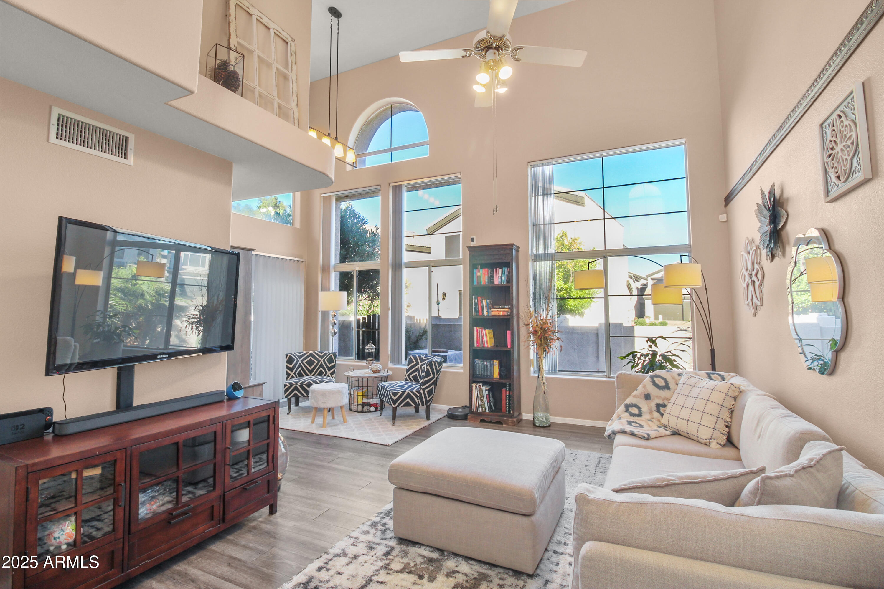 1122 W SANDY BANKS --