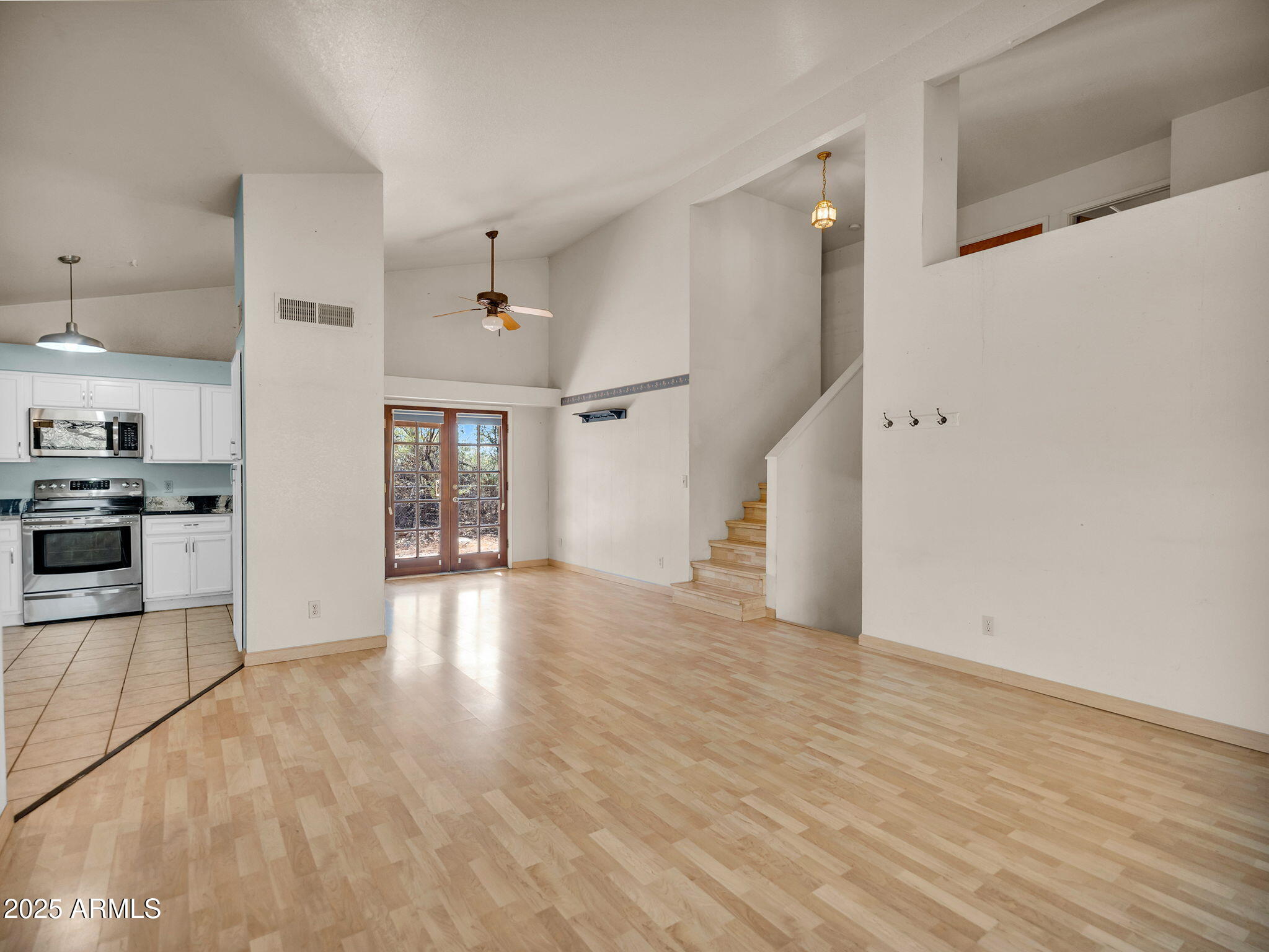 5801 E BROADWAY Avenue