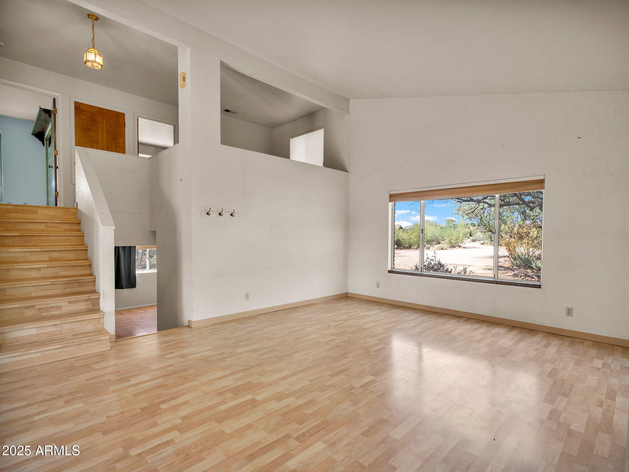 5801 E BROADWAY Avenue