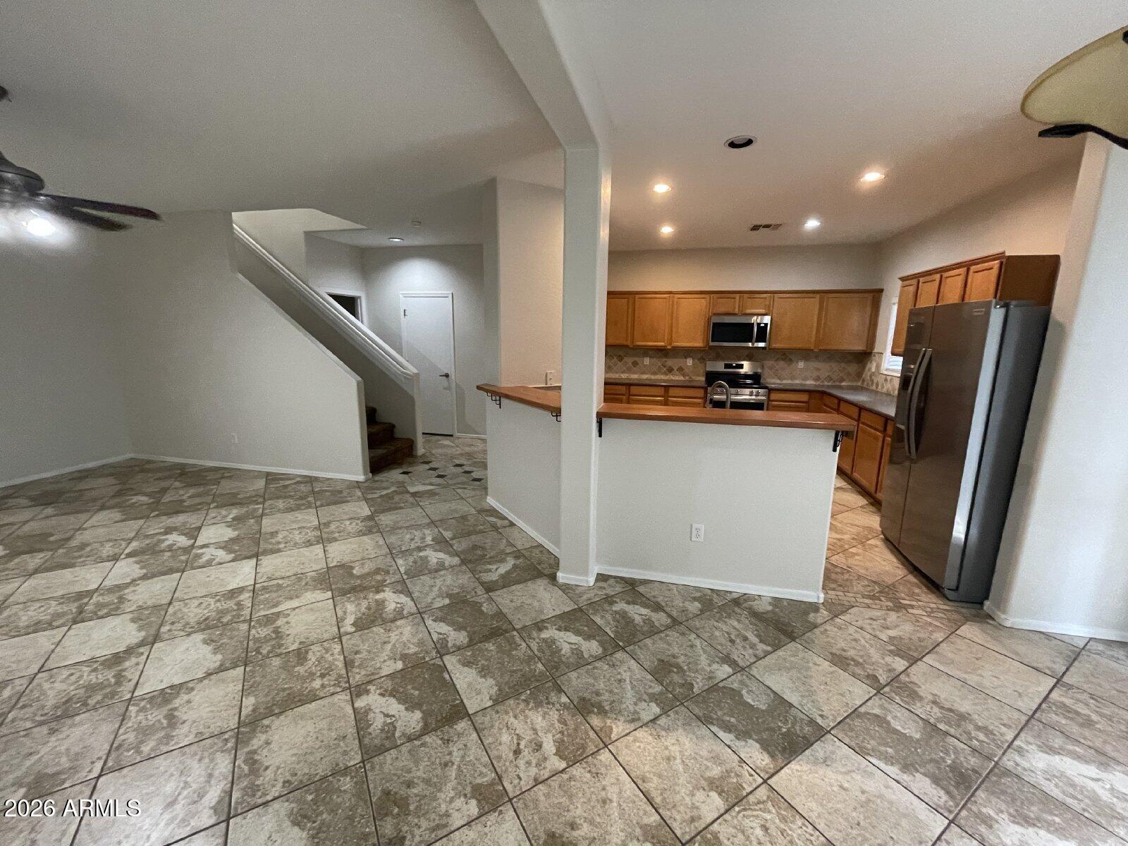 40411 W HELEN Court