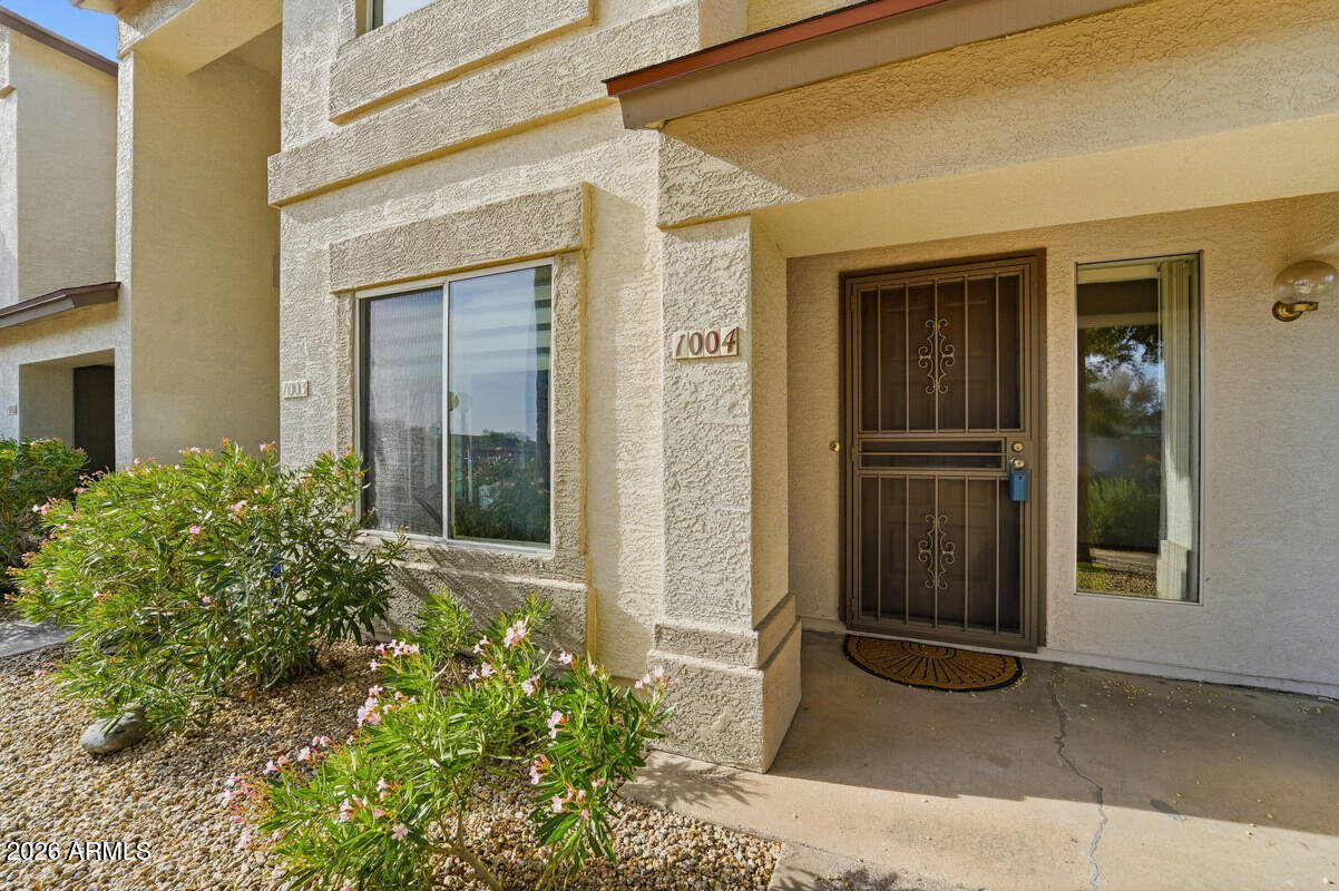 4114 E UNION HILLS Drive 1004