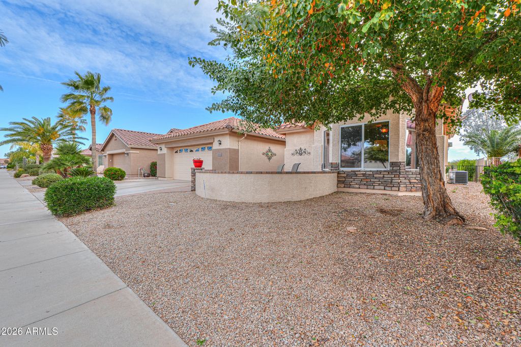 Photo of 431 N Santiago Trail, Casa Grande, AZ 85194 (MLS # 6980658)