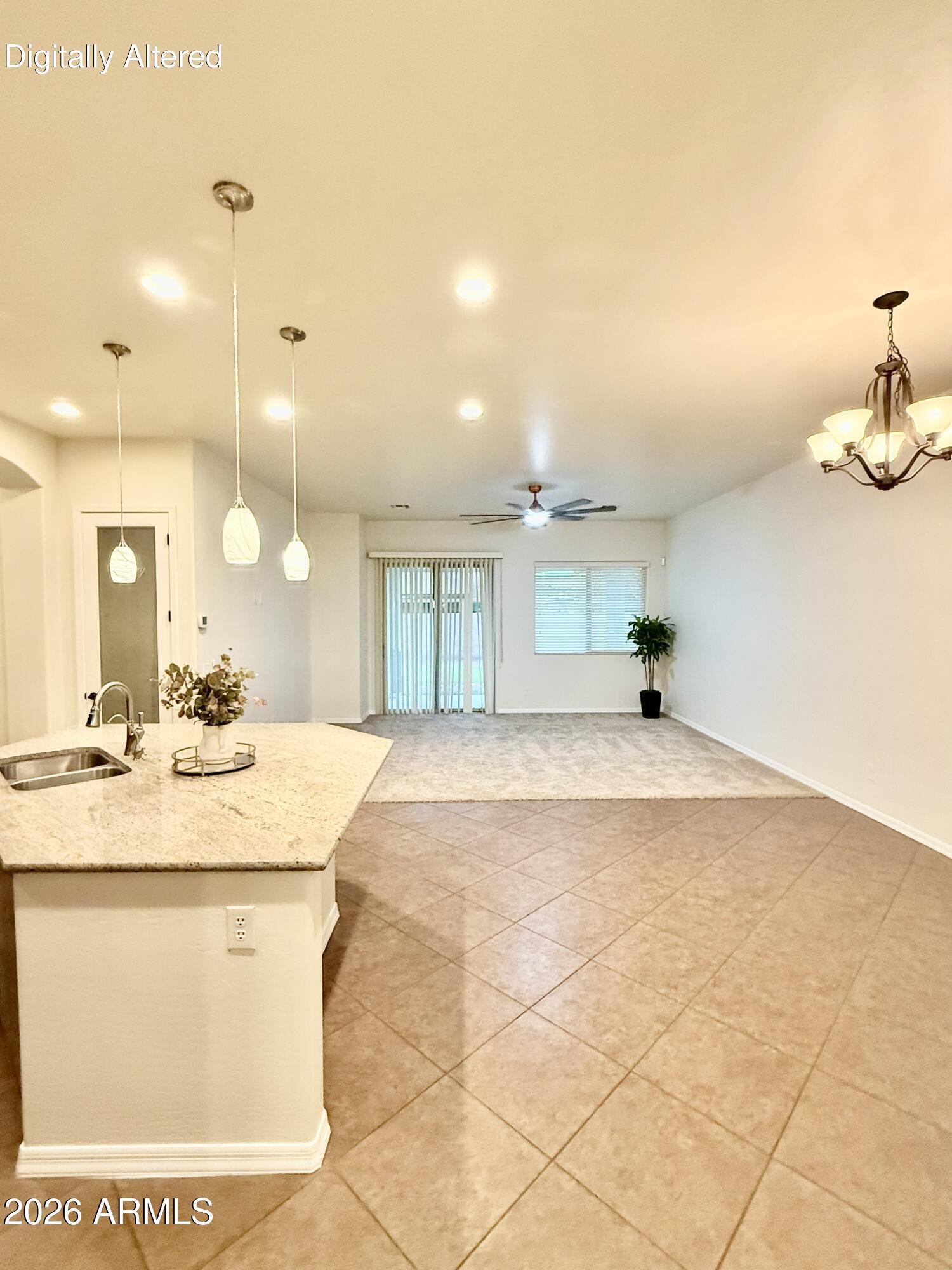 2564 E ORLEANS Drive