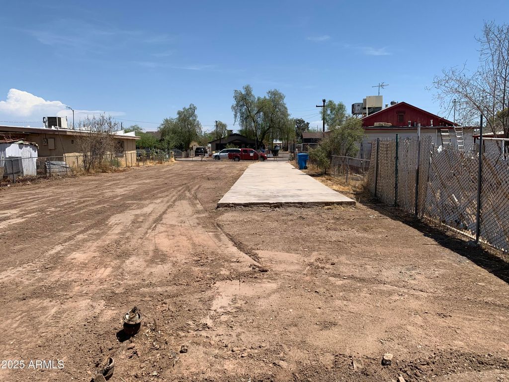 Photo of 742 S 1st Street #-, Phoenix, AZ 85004 (MLS # 6907071)
