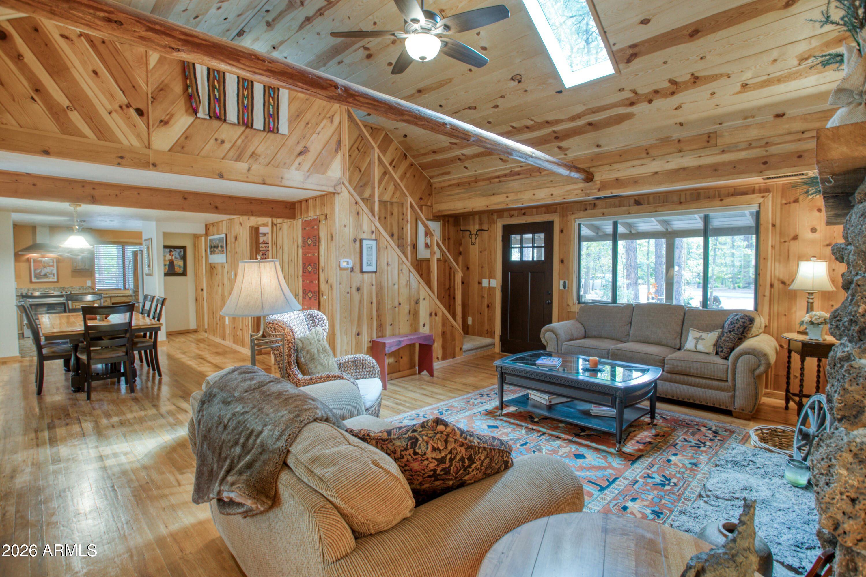 2982 HUMMINGBIRD Lane