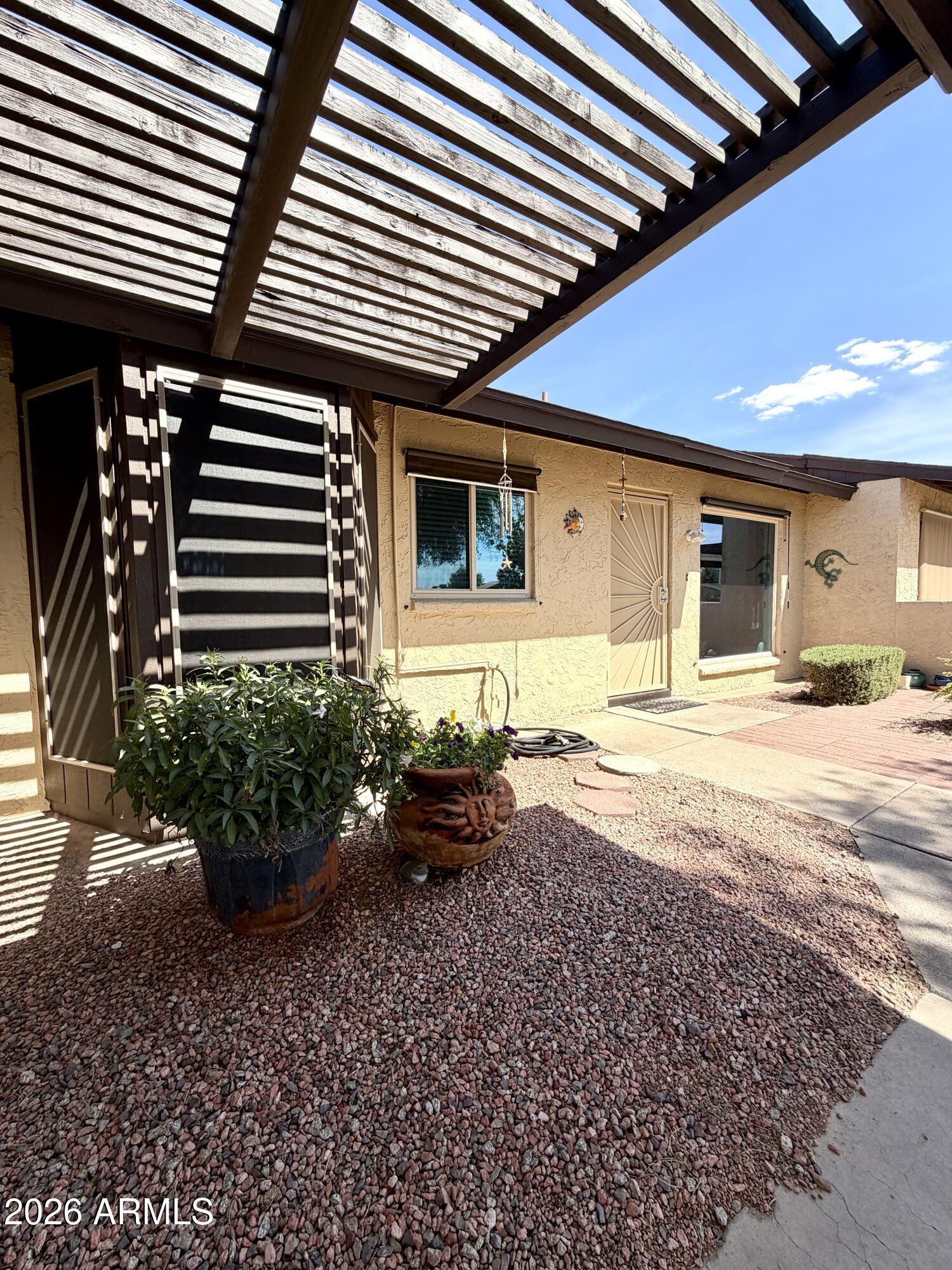 9437 N 51ST Drive