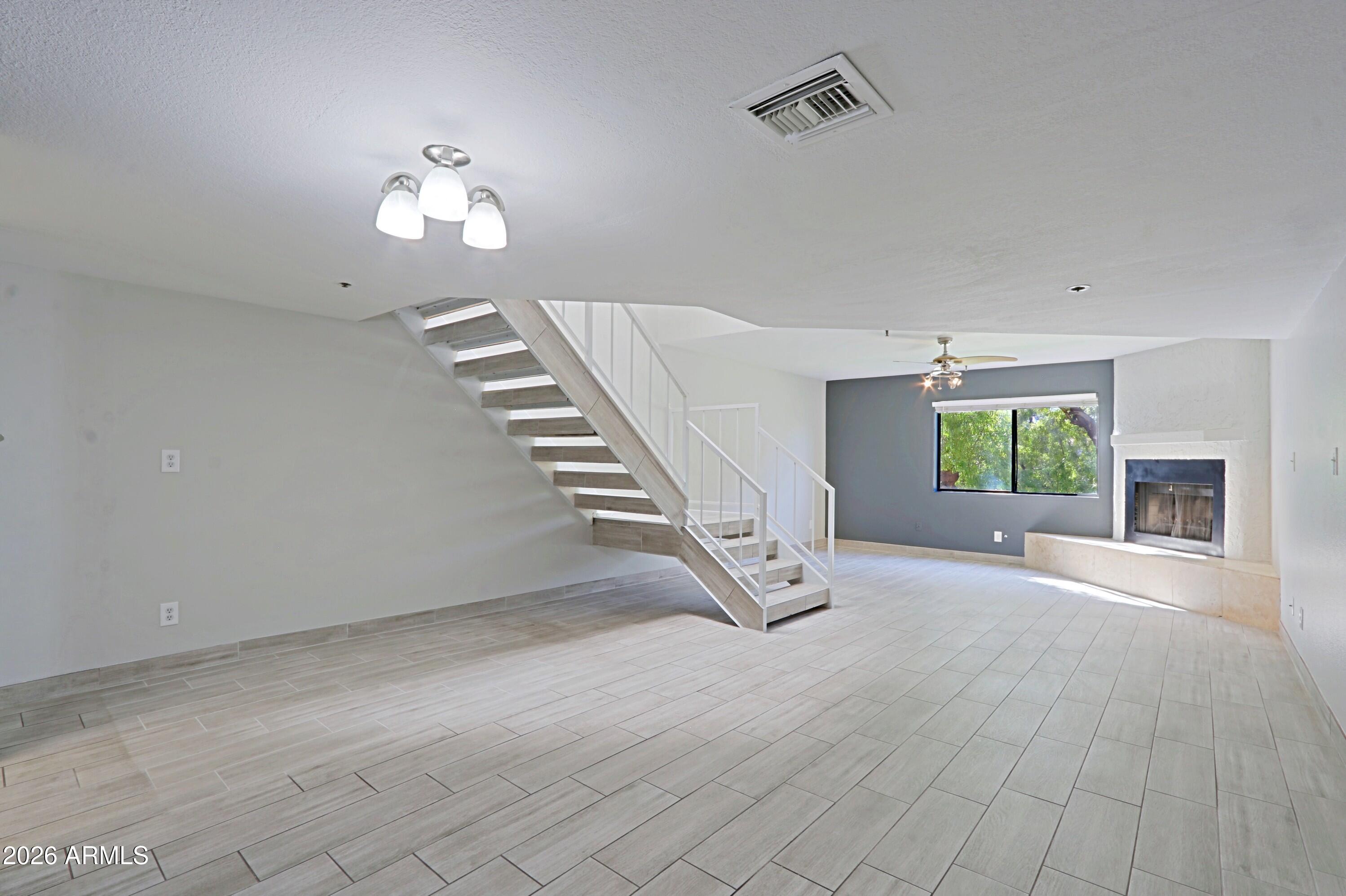 2615 N HAYDEN Road 103