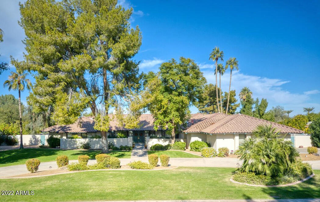 CAMELBACK COUNTRY ESTATES UNIT 2 - Residential