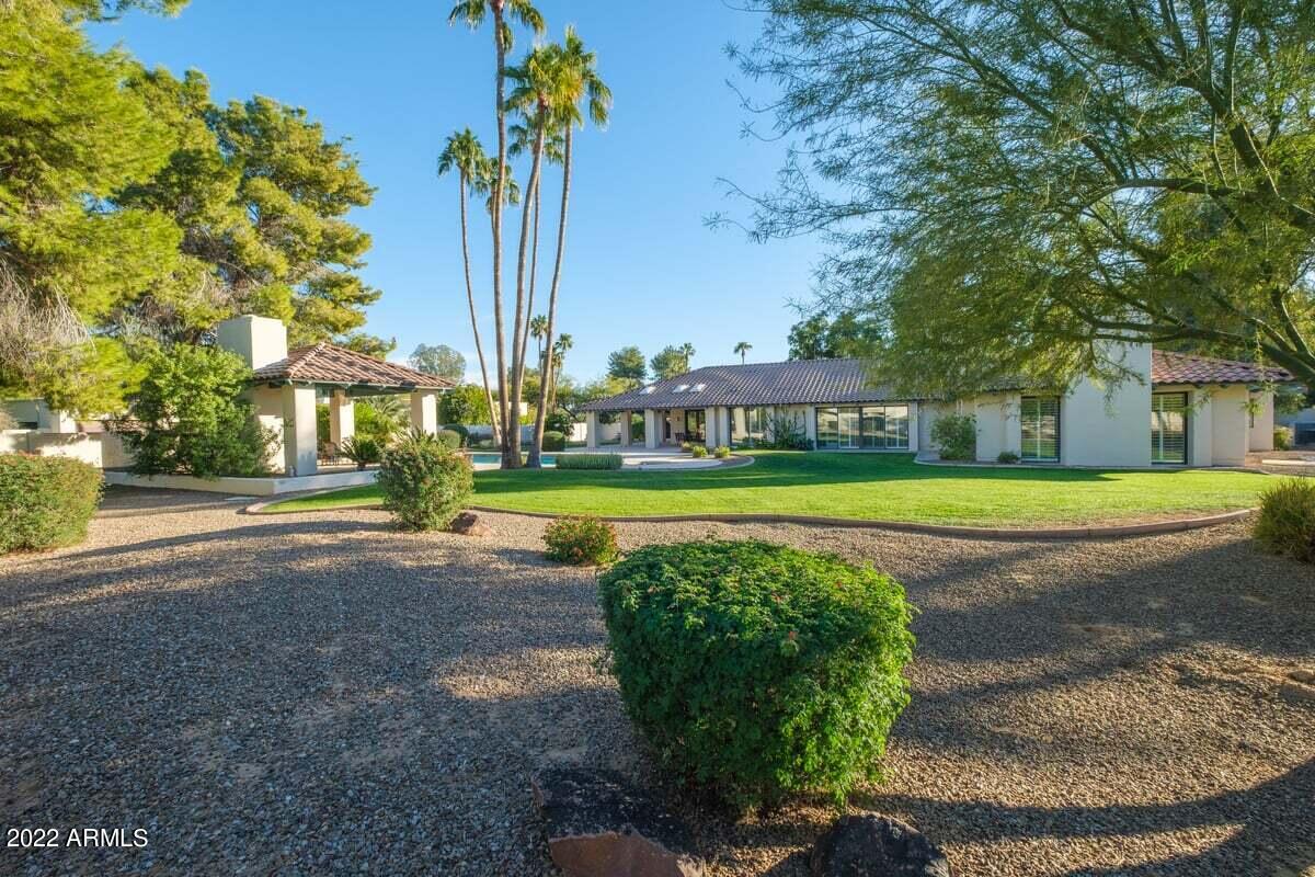 CAMELBACK COUNTRY ESTATES UNIT 2 - Residential