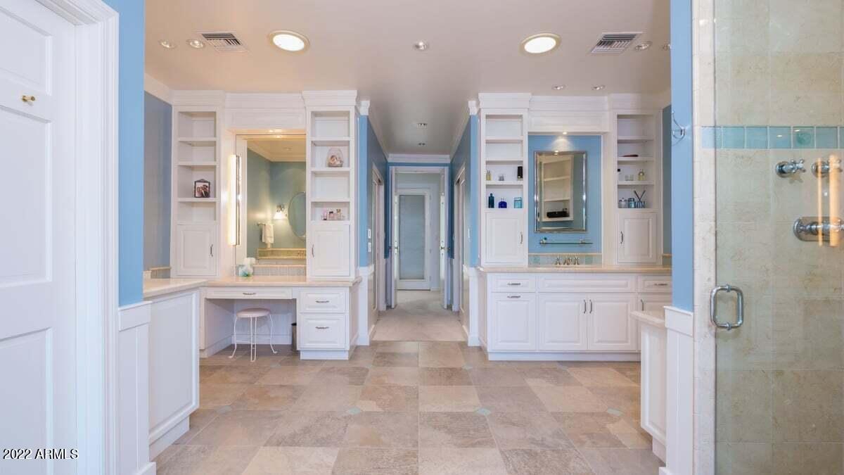 CAMELBACK COUNTRY ESTATES UNIT 2 - Residential