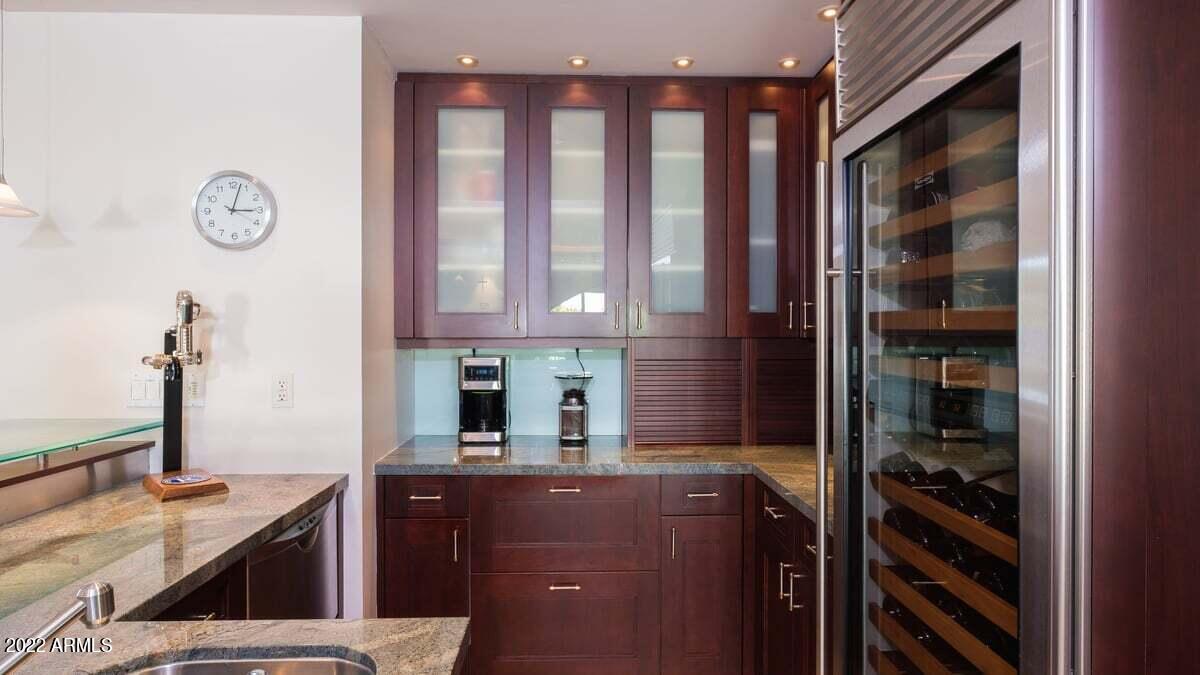 CAMELBACK COUNTRY ESTATES UNIT 2 - Residential