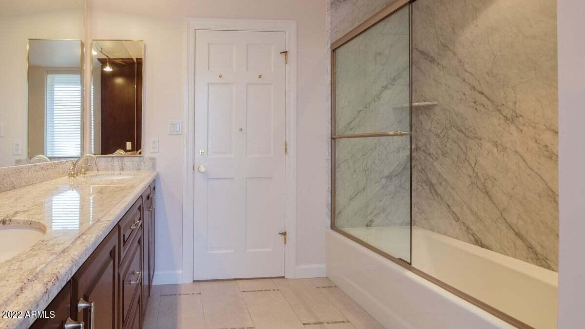 CAMELBACK COUNTRY ESTATES UNIT 2 - Residential