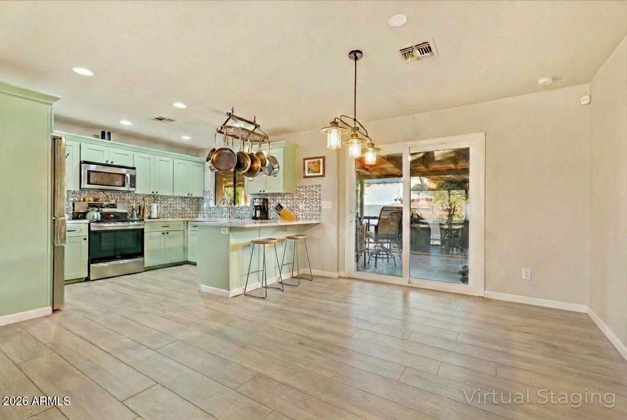 8543 E Jackrabbit Road