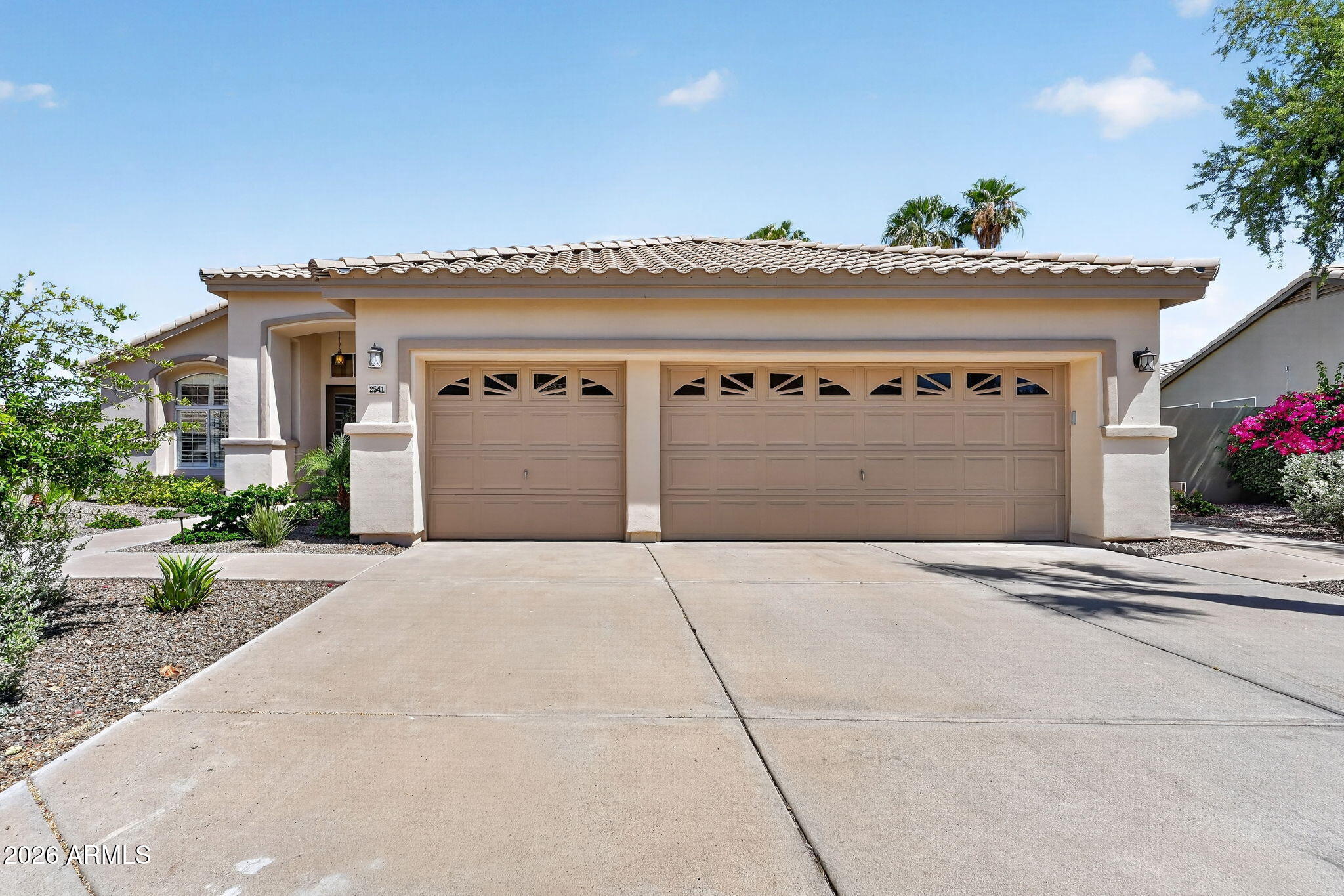 DESERT HILLS 2 AT MOUNTAIN PARK RANCH - Residential