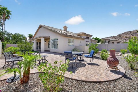 Photo of 2541 E Silverwood Drive, Phoenix, AZ 85048 (MLS # 7033984)