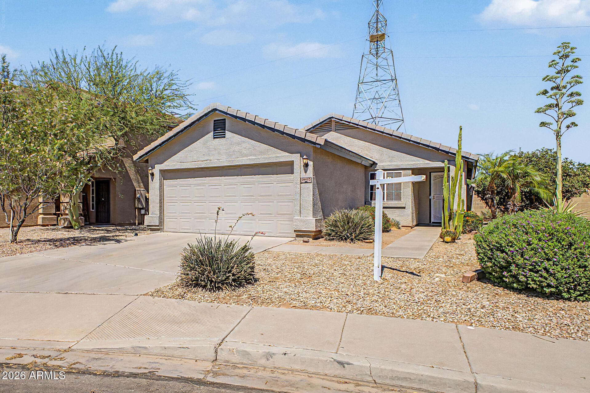 31193 N MESQUITE Way