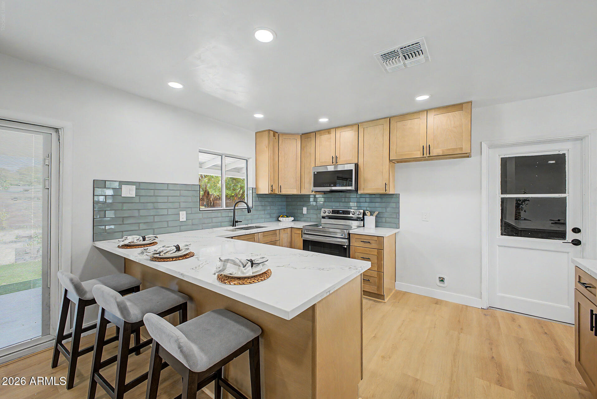 1538 W OCOTILLO Road