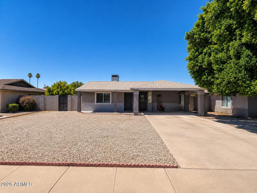 Photo of 1502 E Emerald Avenue, Mesa, AZ 85204 (MLS # 7036903)