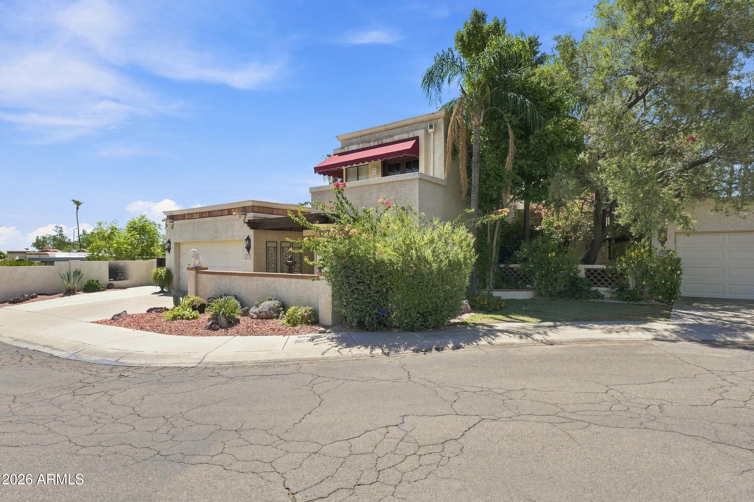 4713 E MONTE Way