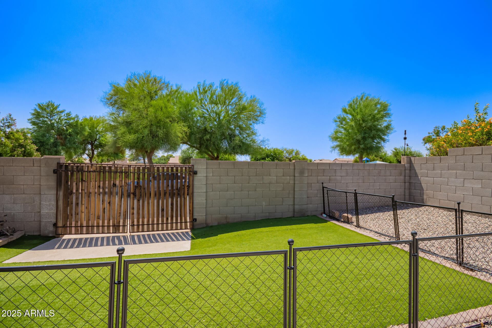 12422 W ROSEWOOD Drive