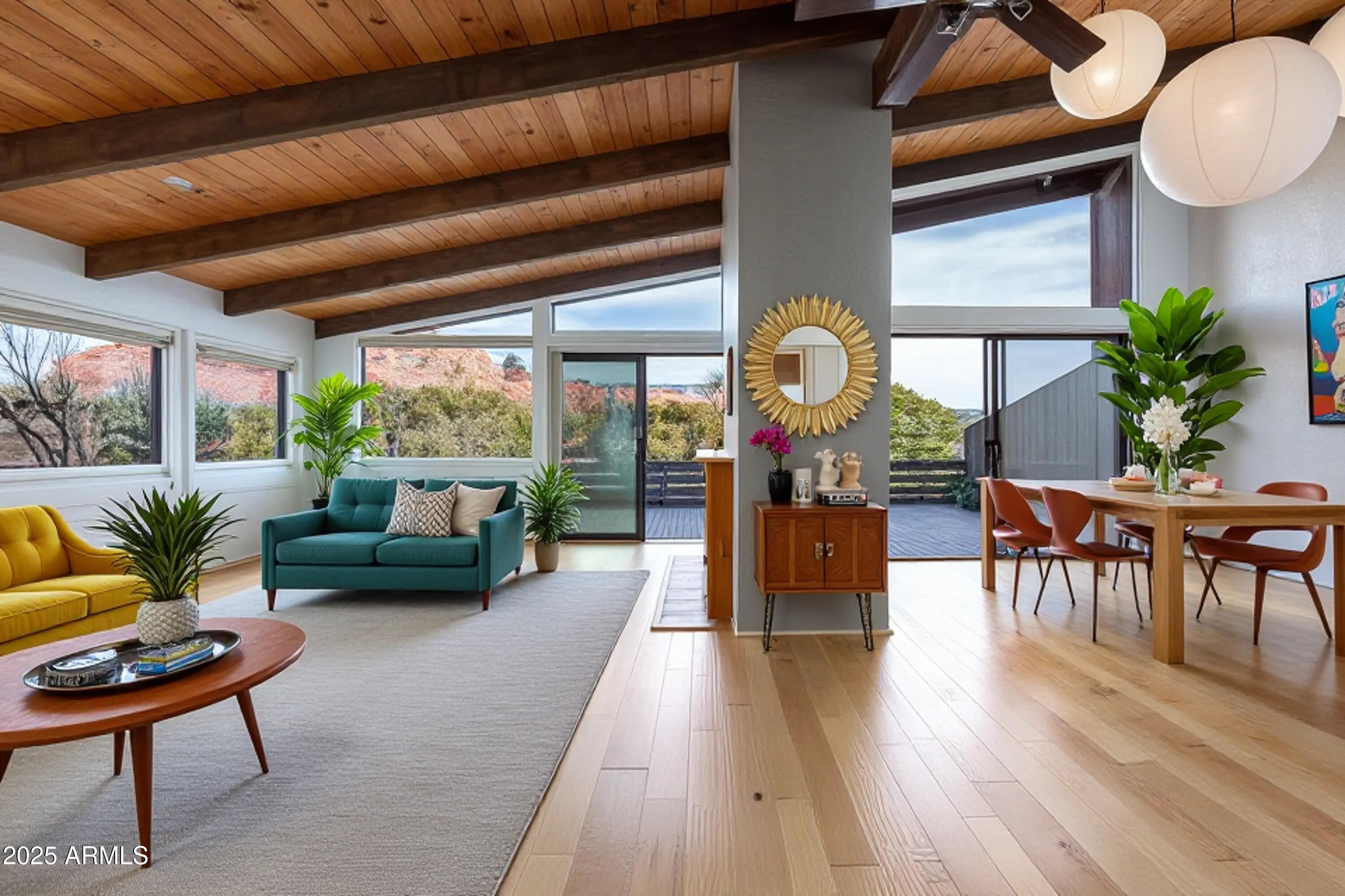 40 Calle Del Medio --